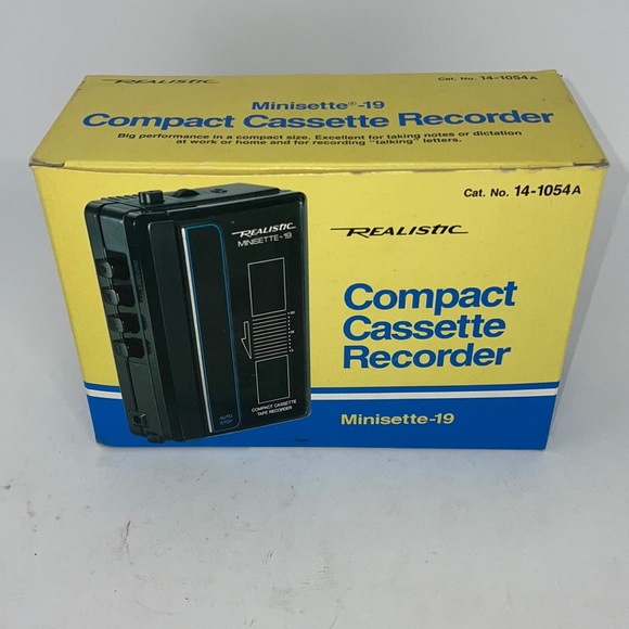 New Vintage Compact Cassette Recorder Portable Audio Tape Player with earbuds - Picture 1 of 13